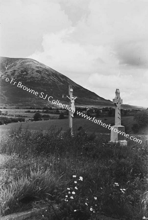 STATUES AND CROSS